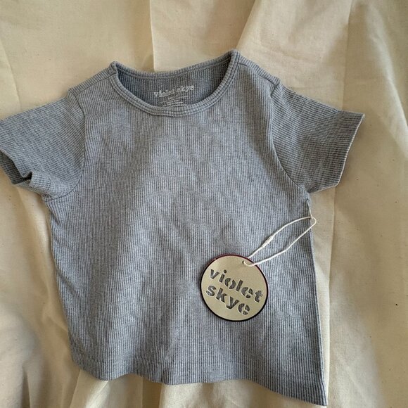 Voilet Sky Tee (Size 7/small) - Picture 2 of 3